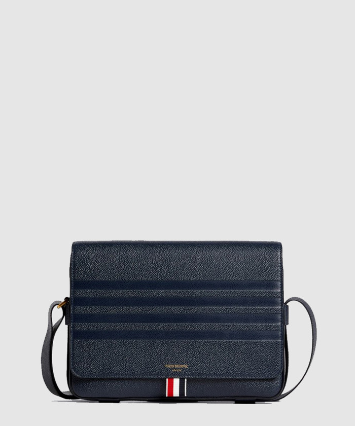 [THOM BROWNE-톰브라운]4-bar 엠보스 리포터백 MAG139