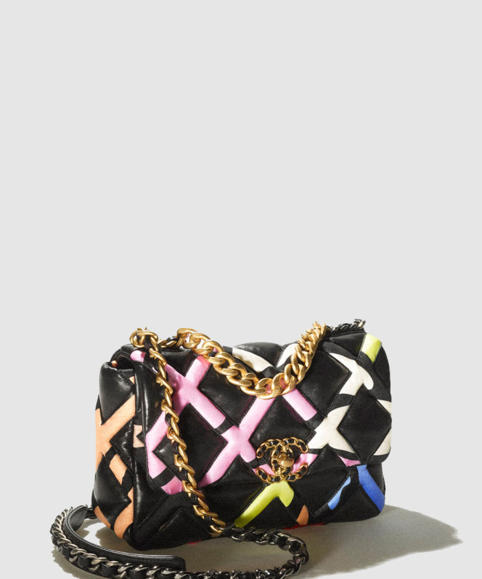 [CHANEL-샤넬]19백 미듐 AS1160