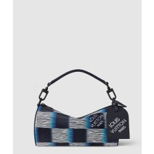 [LOUIS VUITTON-루이비통]소프트 폴로숑 PM M23744