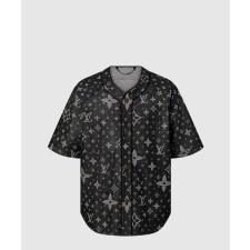 [LOUIS VUITTON-루이비통]모노그램 데님 베이스볼 셔츠 1AF352