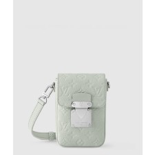 [LOUIS VUITTON-루이비통]S락 버티컬 웨어러블 월릿 M82568