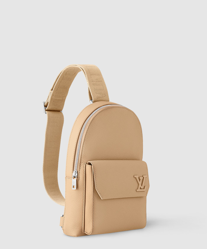 [LOUIS VUITTON-루이비통]파일럿 슬링백 M23765