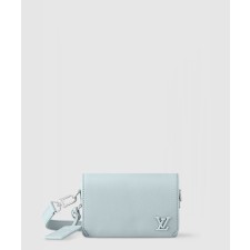 [LOUIS VUITTON-루이비통]인 웨어러블 월릿 M82804