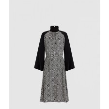 [LOUIS VUITTON-루이비통]그래픽 플리티드 액센트 가운 1A8GUI