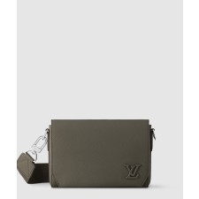 [LOUIS VUITTON-루이비통]테이크오프 메신저 M25125