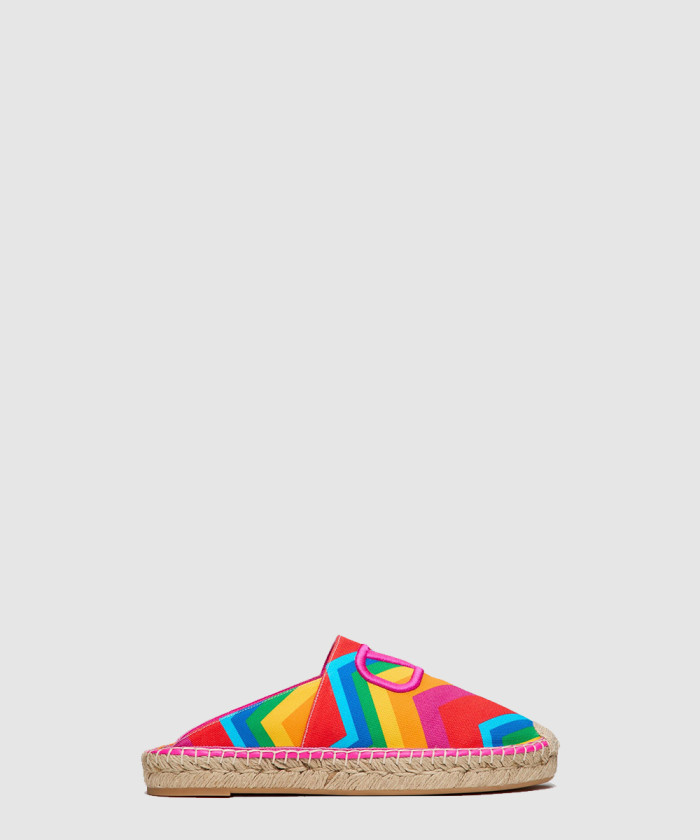 [VALENTINO-발렌티노]이스케이프 쉐브론 프린트 캔버스 뮬