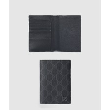 [GUCCI-구찌]그레이로 내부를 완성한 GG 여권 케이스 795229
