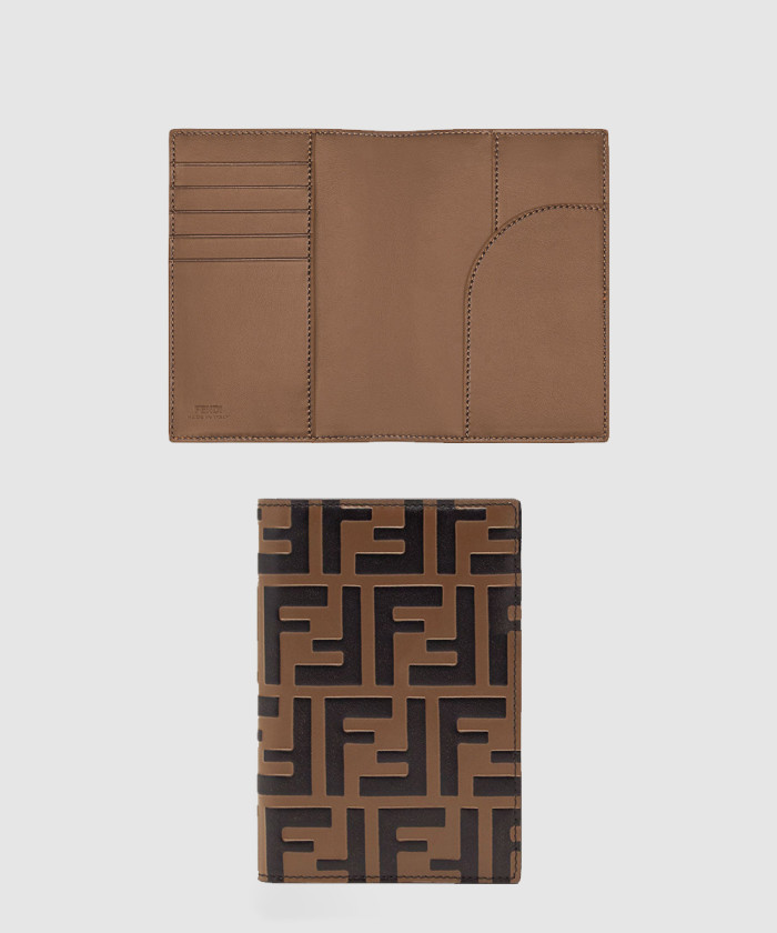 [FENDI-펜디]여권 케이스 8M0421