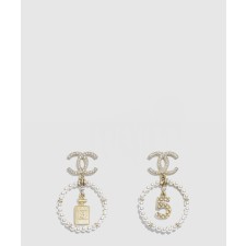 [CHANEL-샤넬]펄리 화이트 & 크리스탈 귀걸이 AB3078