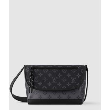 [LOUIS VUITTON-루이비통]펄스 메신저 M12681