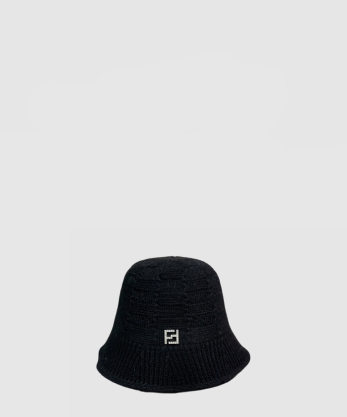 [FENDI-펜디]니트 벙거지 FXQ812