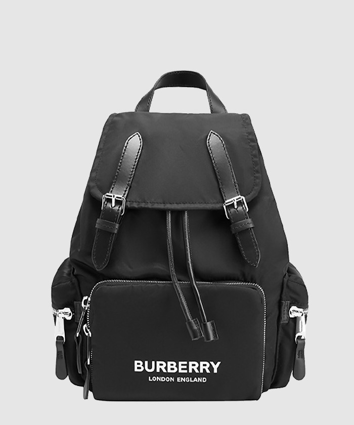 [BURBERRY-버버리]로고 프린트 럭색 미디엄 백팩 8021261