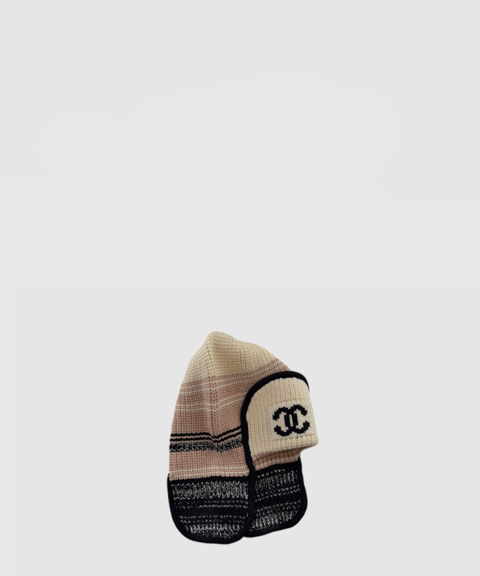 [CHANEL-샤넬]귀달이 모자 AA2338