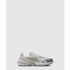 [NIKE-나이키]V2K 런 스니커즈 FD0736