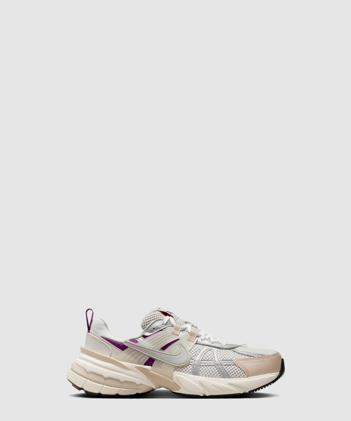 [NIKE-나이키]V2K 런 스니커즈 HF4305