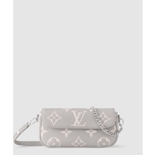 [LOUIS VUITTON-루이비통]월릿 온 체인 아이비 M14225