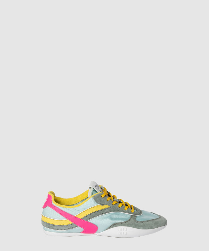 [MIUMIU-미우미우]체육관용 테크니컬 패브릭과 스웨이드 스니커즈 5E428E