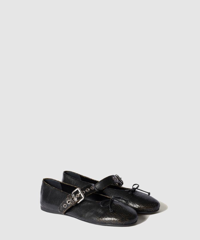 [MIUMIU-미우미우]갈라진 가죽 발레리나 슈즈 5F210E