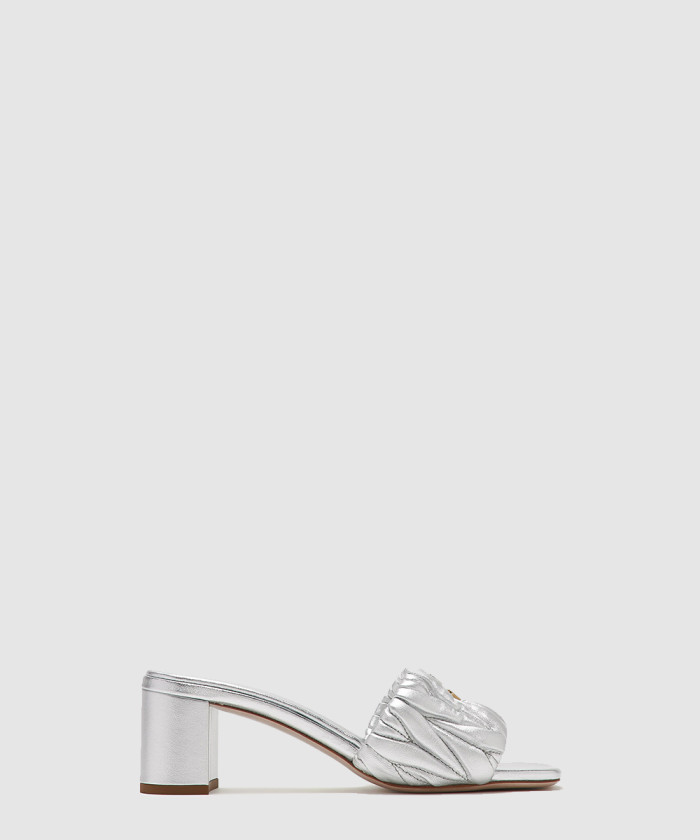 [MIUMIU-미우미우]마틀라세 나파 가죽 슬라이드 5XX657