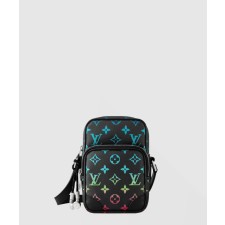 [LOUIS VUITTON-루이비통]컬러 그라데이션 프린트 크로스백 M13898