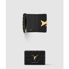 [LOUIS VUITTON-루이비통]카퓌신 컴팩트 맥시 월릿 M83666