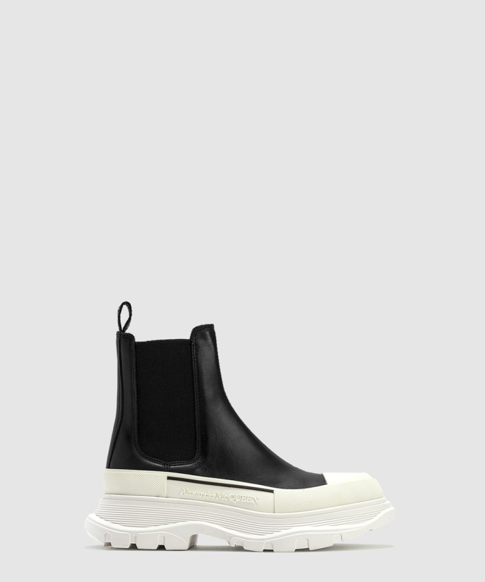 [MCQUEEN-알렉산더맥퀸]트레드 슬릭 첼시 부츠 635714